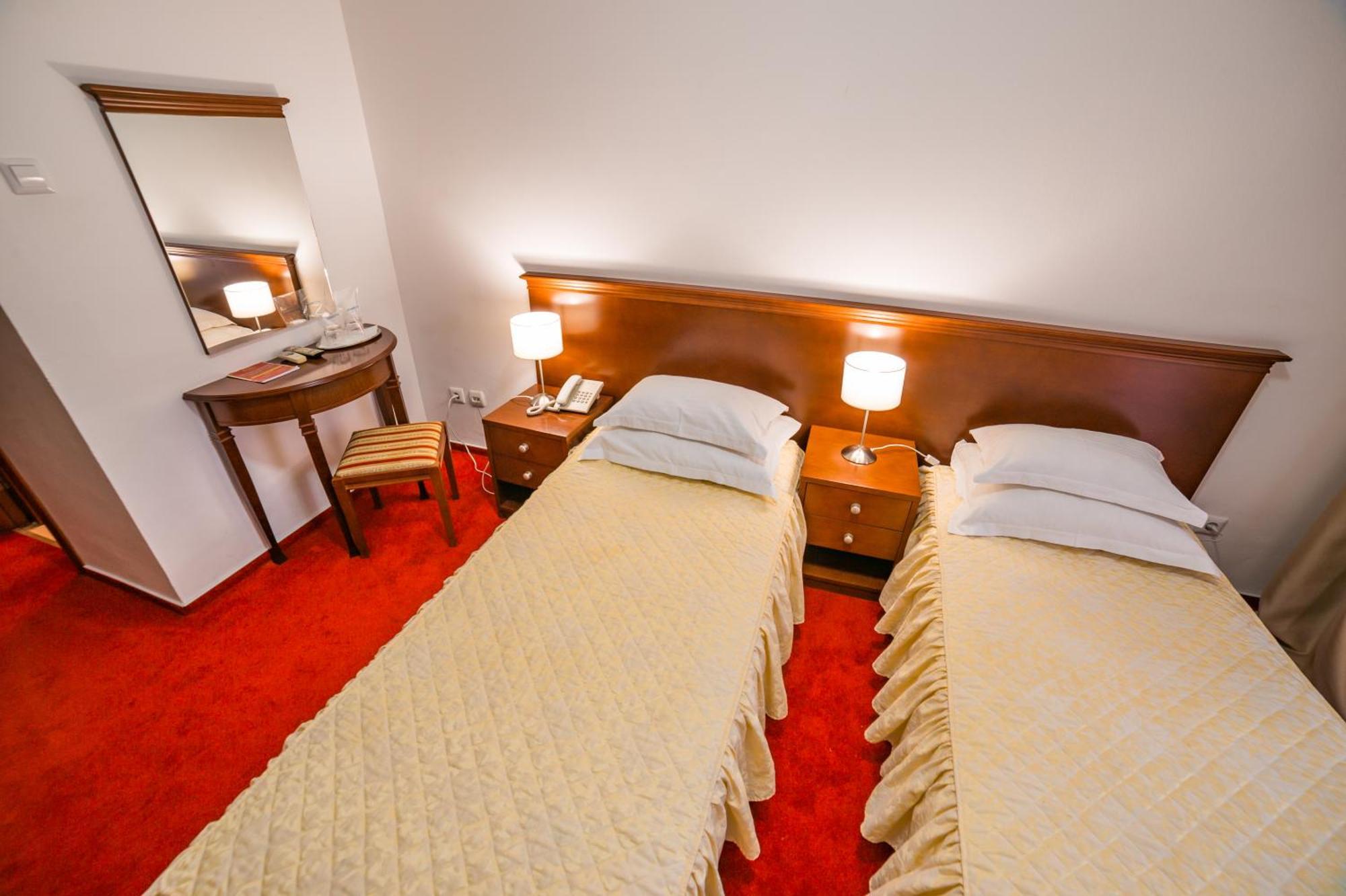 Hotel San Terme Лакташи Номер фото