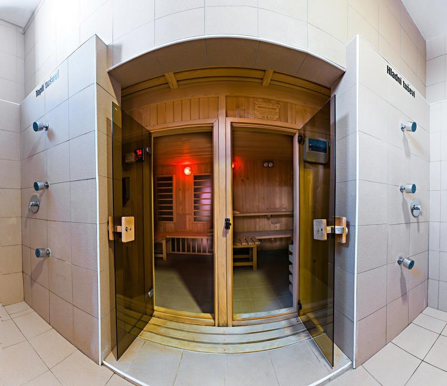 Hotel San Terme Лакташи Экстерьер фото