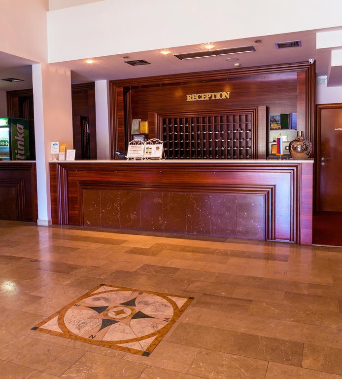 Hotel San Terme Лакташи Экстерьер фото