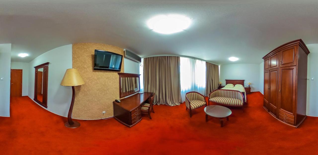 Hotel San Terme Лакташи Экстерьер фото