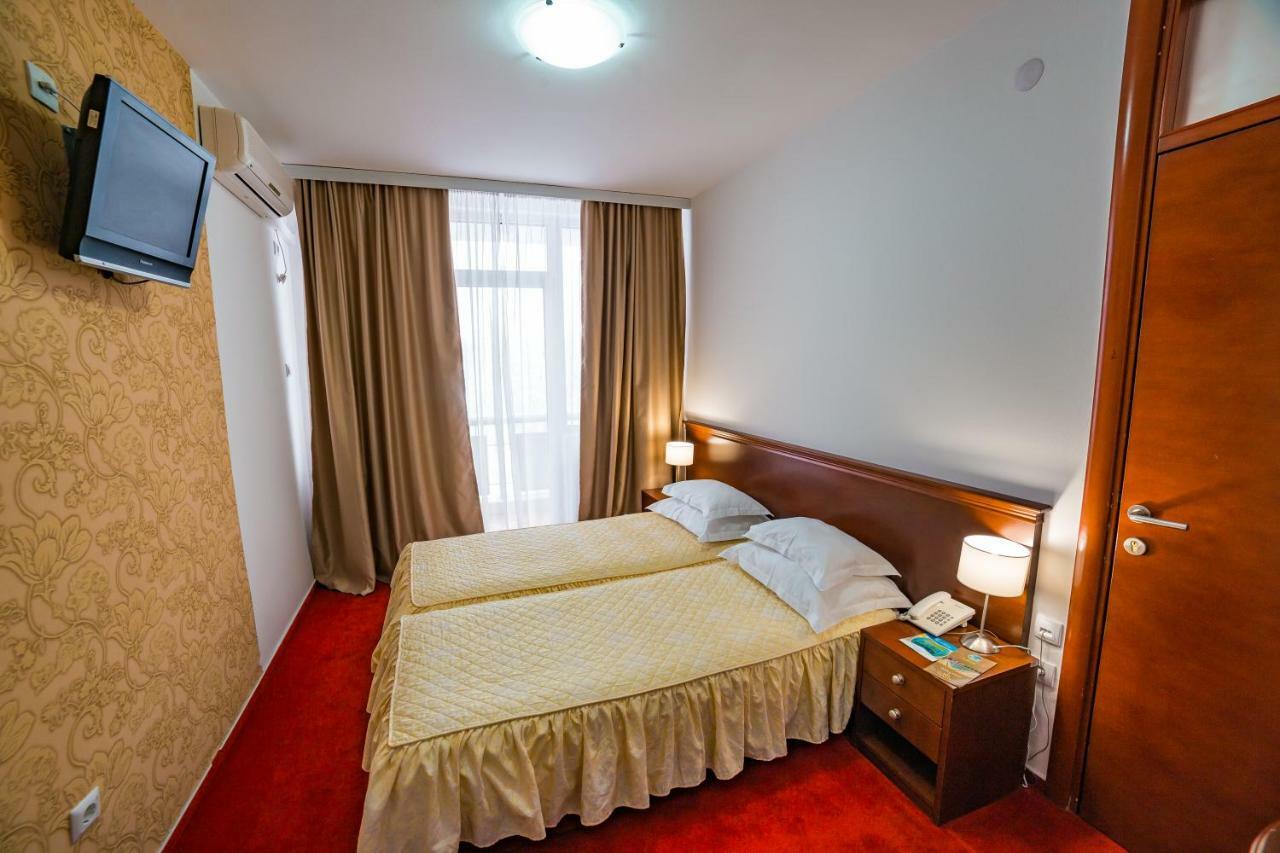 Hotel San Terme Лакташи Экстерьер фото