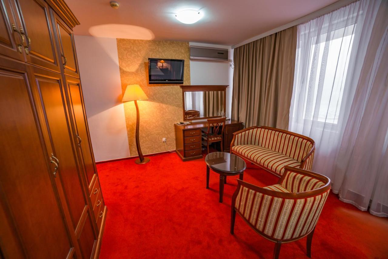 Hotel San Terme Лакташи Экстерьер фото